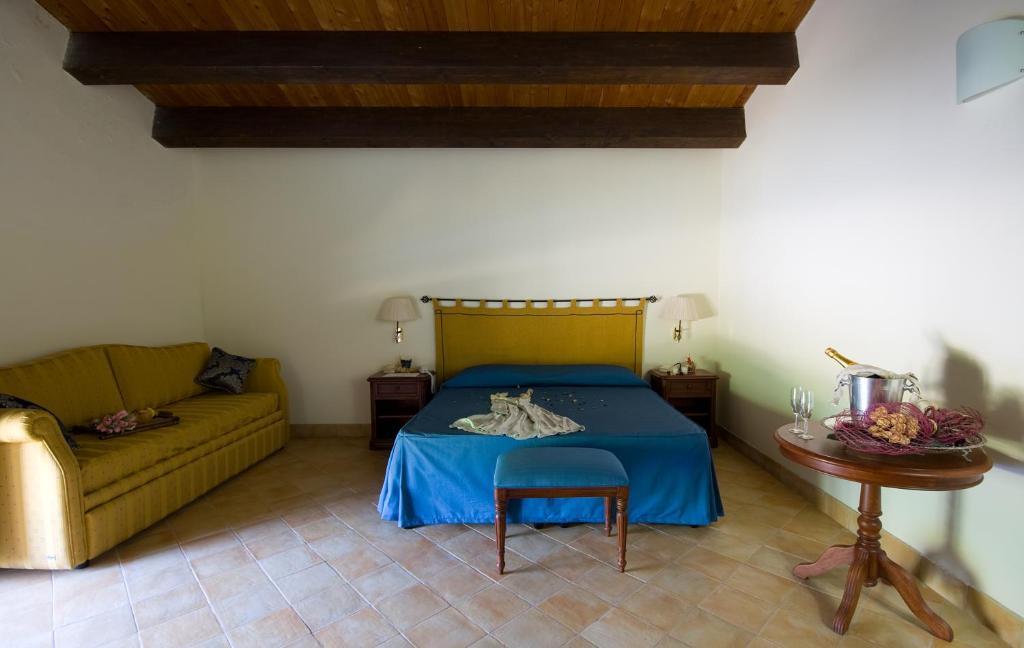 Hotel Relais Angimbe Calatafimi Oda fotoğraf